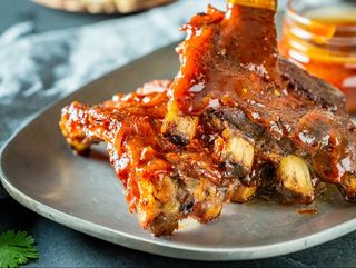 BABY RIBS SALSA BARBACOA 300GR APROX.