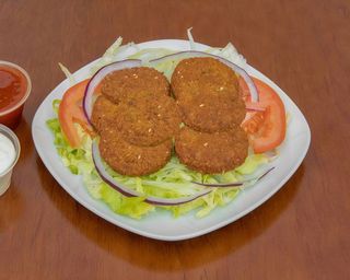 Plato falafel