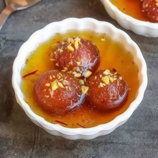 Gulab jamun