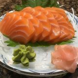 69. Sashimi De Salmón (5 Cortes)