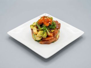 5. Tartar De Salmón