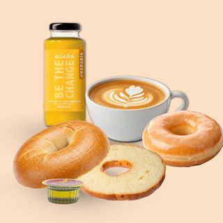 Zumo + bagel tostado + café 280ml + duffin
