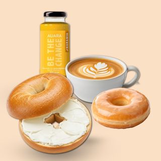 Zumo + Bagel queso crema + café 280 ml + duffin