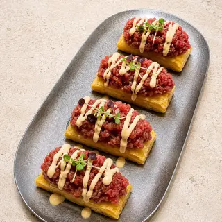 montadito de milhoja de patata y Tartar de Atún rojo (4 Uds)