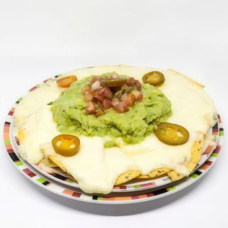 Nachos con Guacamole