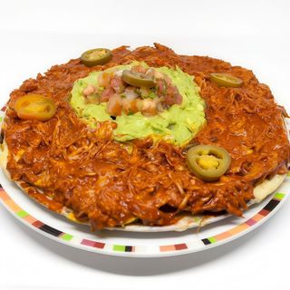 Nachos Especiales con Cochinita Pibil