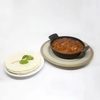 Cazuelita Lo Más Picante Tinga de Pollo