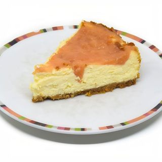 Pastel de queso con ate de guayaba