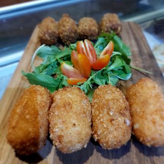 Croquetas de Bacalao