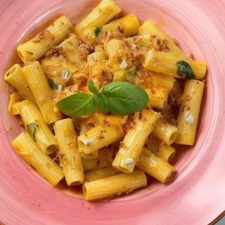 Rigatoni amb carxofa i guanciale