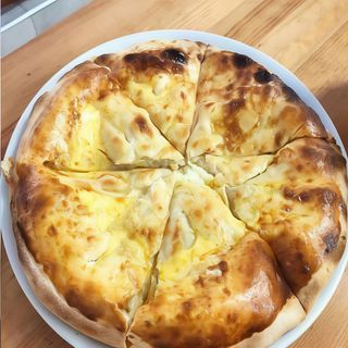 Pizza Imeruli Khachapuri