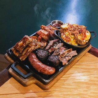 Porky´s grill (2 personas)