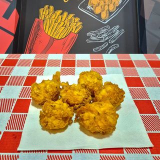 Pops de pollo caseros (6 uds)
