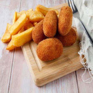 Croquetas de jamón + patatas fritas