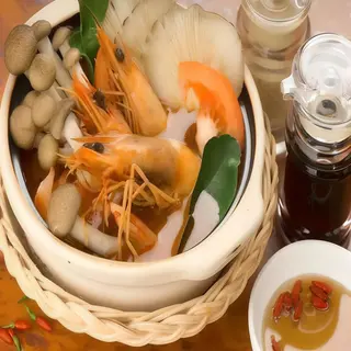 tom yam kum