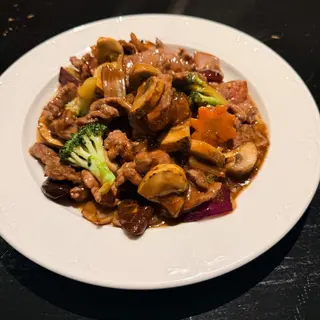Lonchitas de ternera con Verduras de Temporada