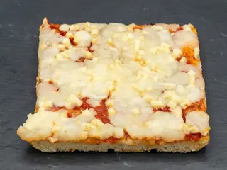 Pizza Marguerita (Porción)