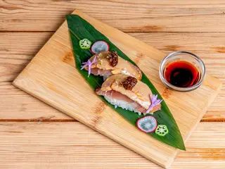 Maguro Foie Nigiri