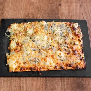 Pizza La Plata 4 quesos