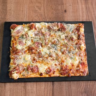 Pizza vaca (24x18cm.)