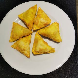 Samosa (6 Uds.)