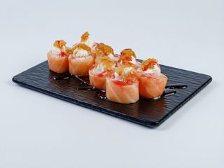 URAMAKI SALMÓN LOVER