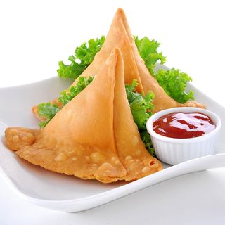 Vegetable Samosa (2 unidades)