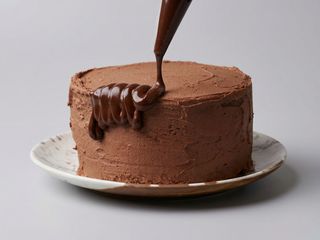 Pastel de triple chocolate