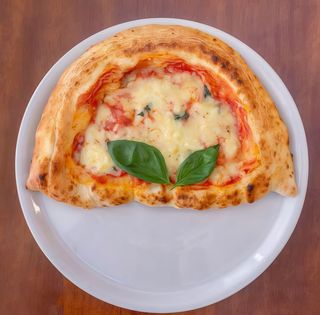Pizza Calzone (mediana)