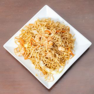 16. Yakisoba