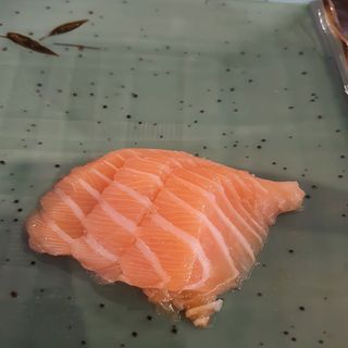 54. Sake Sashimi (10 uds)