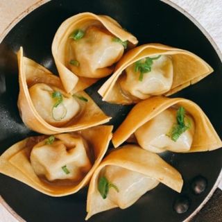 2A sopa de wantun (6U)