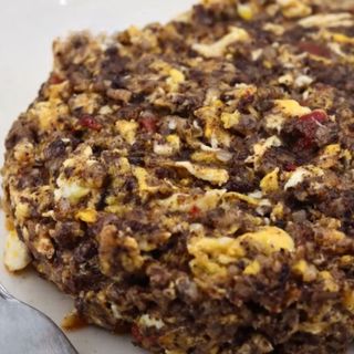 Revuelto de morcilla 
