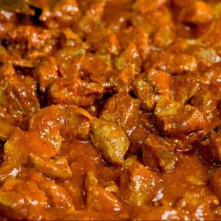 Tap  carne con tomate