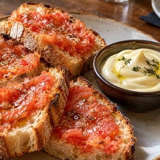 Pan, tomate y ajoaceite