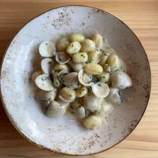 Gnocchi gorgonzola e vongole