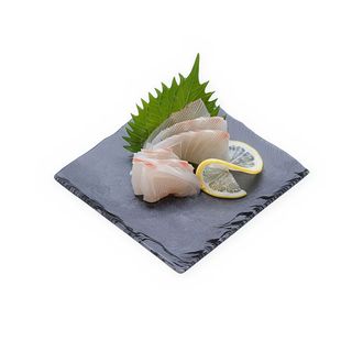 Tai sashimi