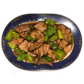 Ternera con pimiento verde