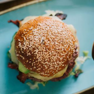 Hamburguesa de ternera D.O. (100 g.)