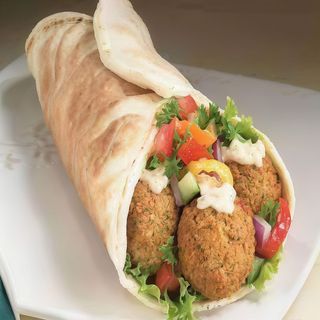 Falafel kebab