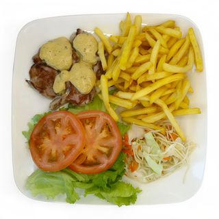 Plato 2. Solomillo De Cerdo Con Salsa De Mostaza Y Miel