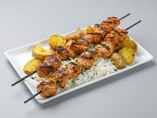 Shish Taouk (2 Pinchos)
