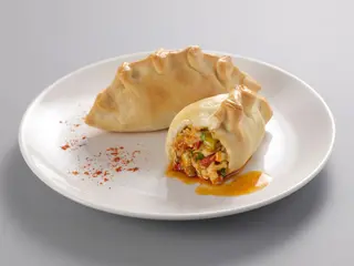 Empanada de pollo y verduras Caser