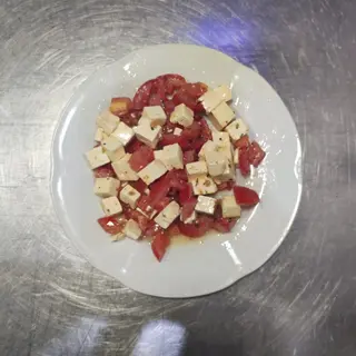 Tomate y Queso Feta