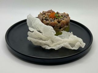 Tartar de atún rojo y aguacate 