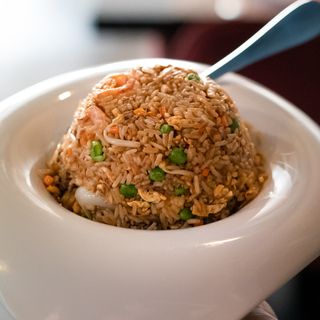 Arroz frito en estilo casa “ming”