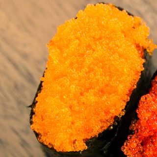 Maguro Sake De Tobiko