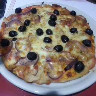 Pizza de atún (28 cm.)