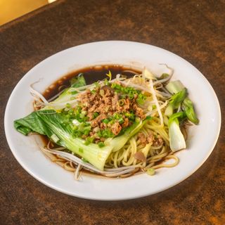 Tallarines Con Salsa De Soja Y Mantequilla De Sésamo