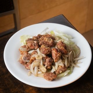 Costilla Al Sal Y Pimienta Con Cebolla Y Ajo